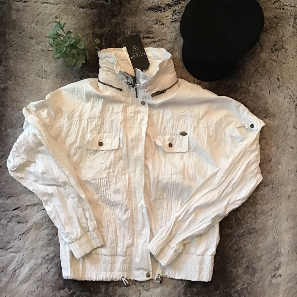 NWT - Guess bomber style jacket